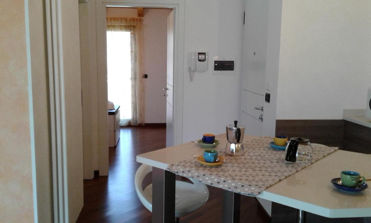 Apartamento Casa Dolcezza Con Terrazza E Wi Fi Riva del Garda Exterior foto